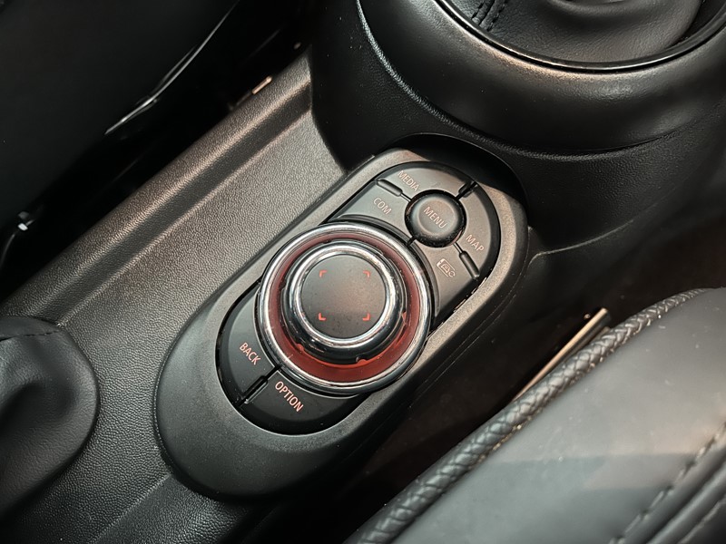 2023 (23) MINI HATCHBACK 1.5 Cooper Exclusive Premium 5dr Auto 5270057