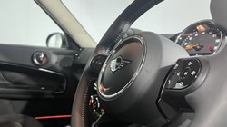 2022 (72) MINI COUNTRYMAN 1.5 Cooper S E Classic ALL4 PHEV 5dr Auto 5245328