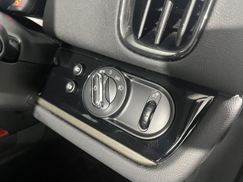 2022 (72) MINI COUNTRYMAN 1.5 Cooper S E Classic ALL4 PHEV 5dr Auto 5245327