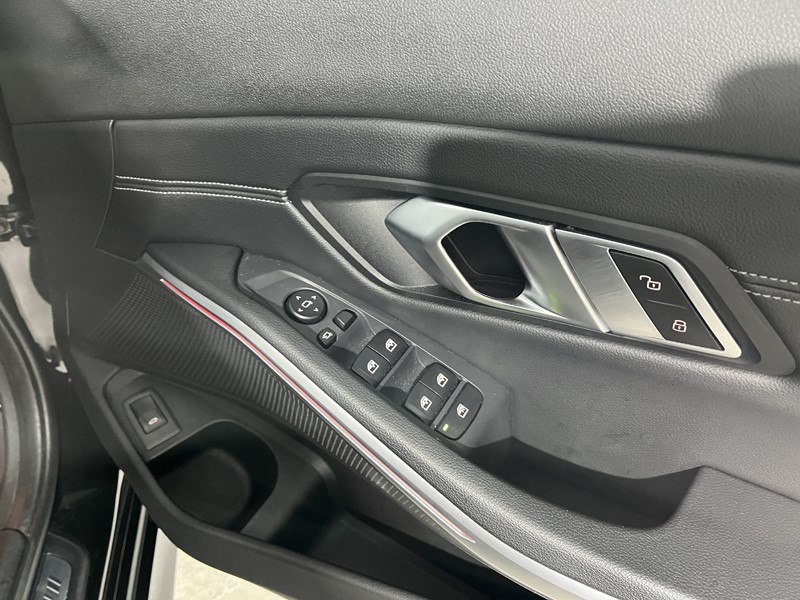 2021 (21) BMW 3 SERIES 320i M Sport 5dr Step Auto 5245277