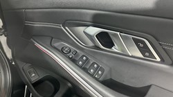 2021 (21) BMW 3 SERIES 320i M Sport 5dr Step Auto 5245277