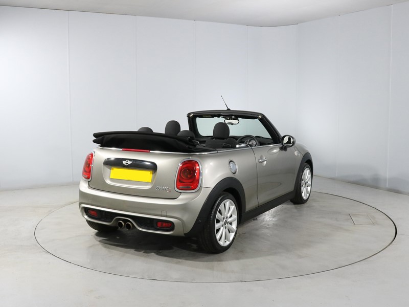 2017 (67) MINI CONVERTIBLE 2.0 Cooper S 2dr 5308484