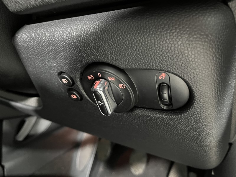 2017 (67) MINI CONVERTIBLE 2.0 Cooper S 2dr 5308463