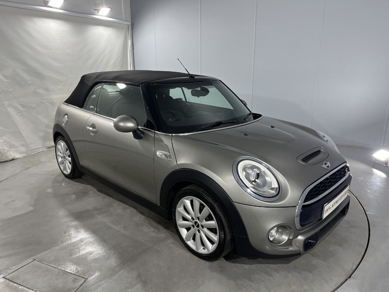 2017 (67) MINI CONVERTIBLE 2.0 Cooper S 2dr 5308476