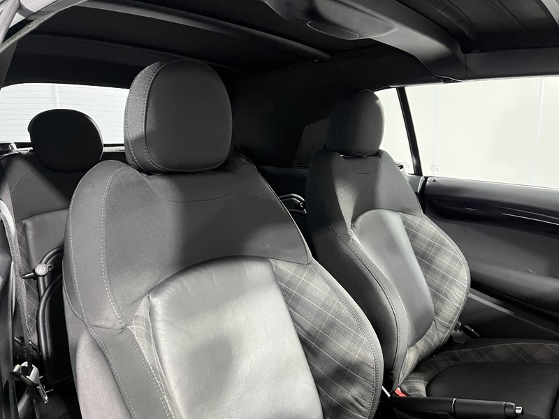 2017 (67) MINI CONVERTIBLE 2.0 Cooper S 2dr 5308453