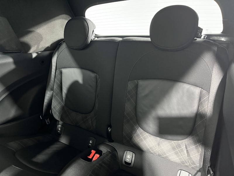 2017 (67) MINI CONVERTIBLE 2.0 Cooper S 2dr 5308454