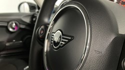 2019 (69) MINI HATCHBACK 1.5 Cooper Classic II 3dr 5245663