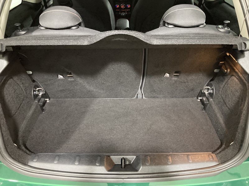 2019 (69) MINI HATCHBACK 1.5 Cooper Classic II 3dr 5245656