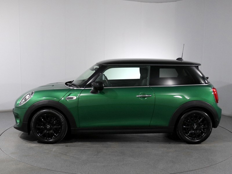 2019 (69) MINI HATCHBACK 1.5 Cooper Classic II 3dr 5245691