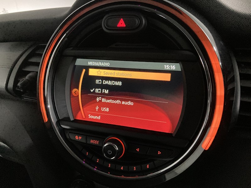 2019 (69) MINI HATCHBACK 1.5 Cooper Classic II 3dr 5245669