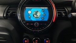 2019 (69) MINI HATCHBACK 1.5 Cooper Classic II 3dr 5245651