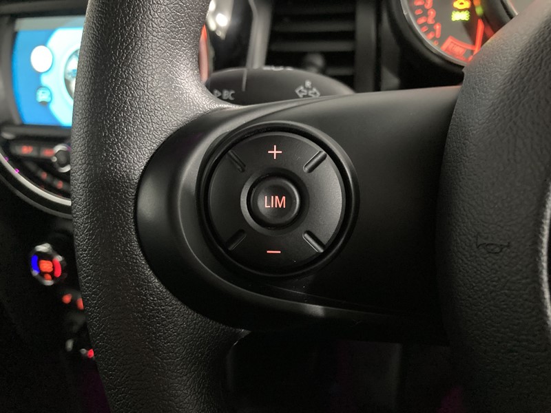 2019 (69) MINI HATCHBACK 1.5 Cooper Classic II 3dr 5245664