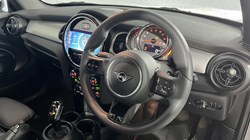 2022 (22) MINI HATCHBACK 1.5 Cooper Exclusive 3dr Auto 5233207