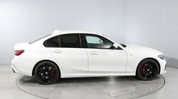 2022 (22) BMW 3 SERIES 320i xDrive M Sport 4dr Step Auto 5281228