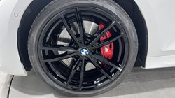 2022 (22) BMW 3 SERIES 320i xDrive M Sport 4dr Step Auto 5281239