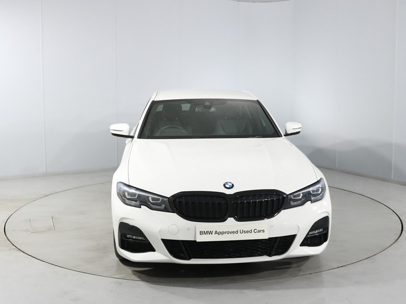 2022 (22) BMW 3 SERIES 320i xDrive M Sport 4dr Step Auto 5281241