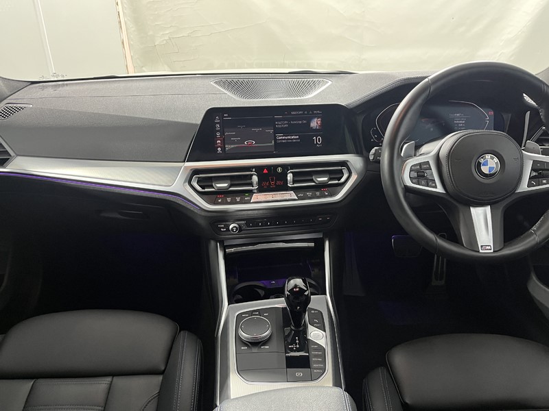 2022 (22) BMW 3 SERIES 320i xDrive M Sport 4dr Step Auto 5281229