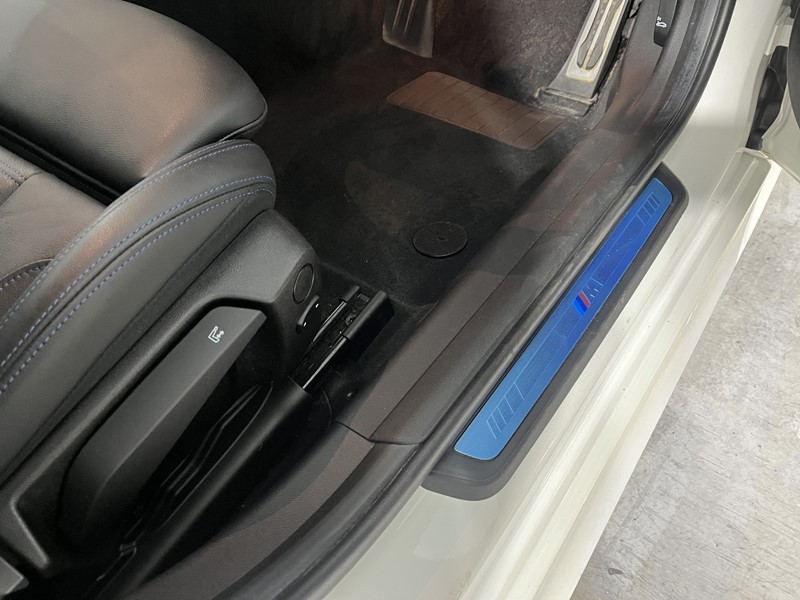 2022 (22) BMW 3 SERIES 320i xDrive M Sport 4dr Step Auto 5281244