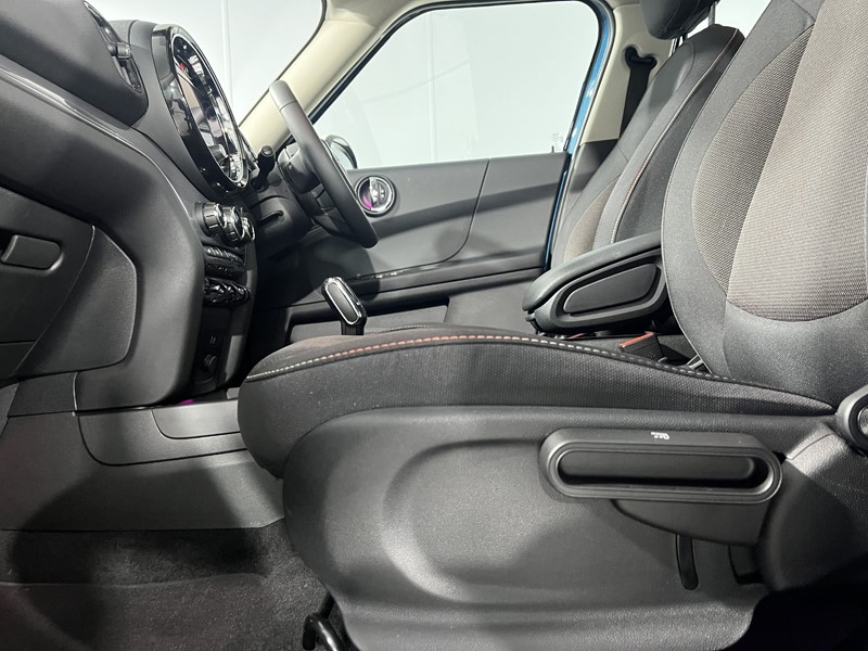 2022 (72) MINI COUNTRYMAN 1.5 Cooper Classic 5dr Auto 5281730