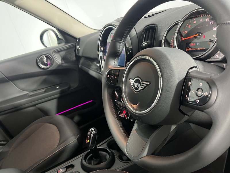 2022 (72) MINI COUNTRYMAN 1.5 Cooper Classic 5dr Auto 5281718