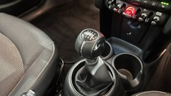 2023 (23) MINI HATCHBACK 1.5 Cooper Classic Premium 5dr 5281348