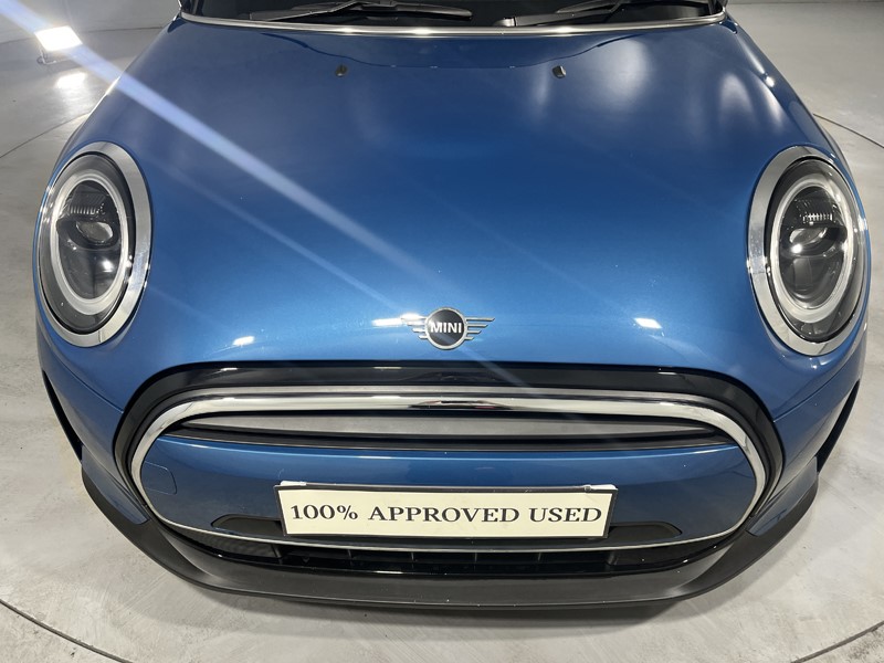 2023 (23) MINI HATCHBACK 1.5 Cooper Classic Premium 5dr 5281371