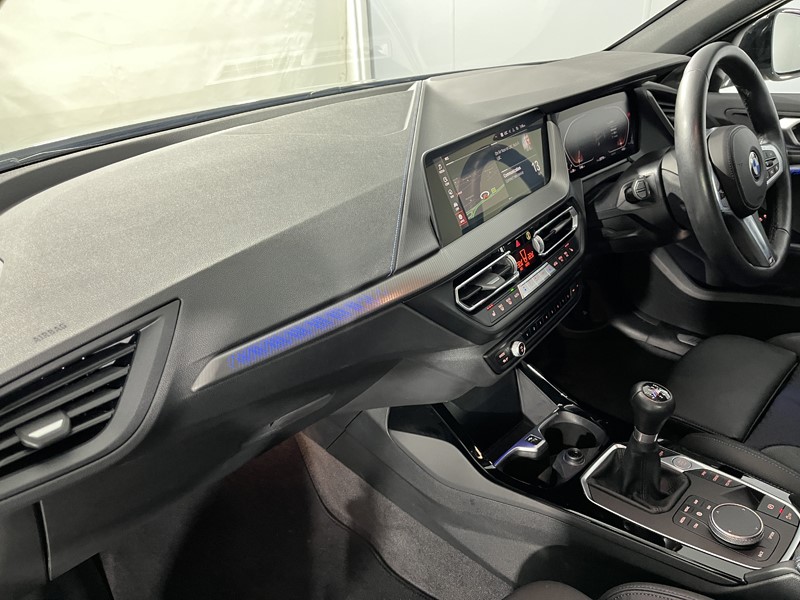 2023 (23) BMW 1 SERIES 118i [136] M Sport 5dr [Live Cockpit Professional] 5288387