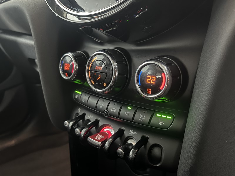 2021 (21) MINI HATCHBACK 1.5 Cooper Classic 5dr 5291617