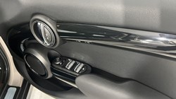 2021 (21) MINI HATCHBACK 1.5 Cooper Classic 5dr 5291605