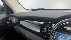 2021 (21) MINI HATCHBACK 1.5 Cooper Classic 5dr 5291612