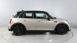 2021 (21) MINI HATCHBACK 1.5 Cooper Classic 5dr 5291588