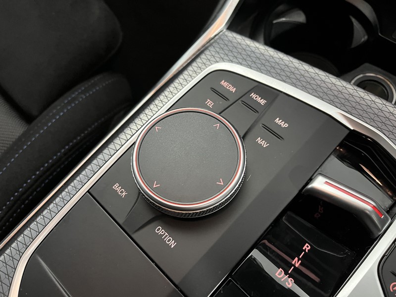 2024 (74) BMW 3 SERIES 320i M Sport 5dr Step Auto 5275478