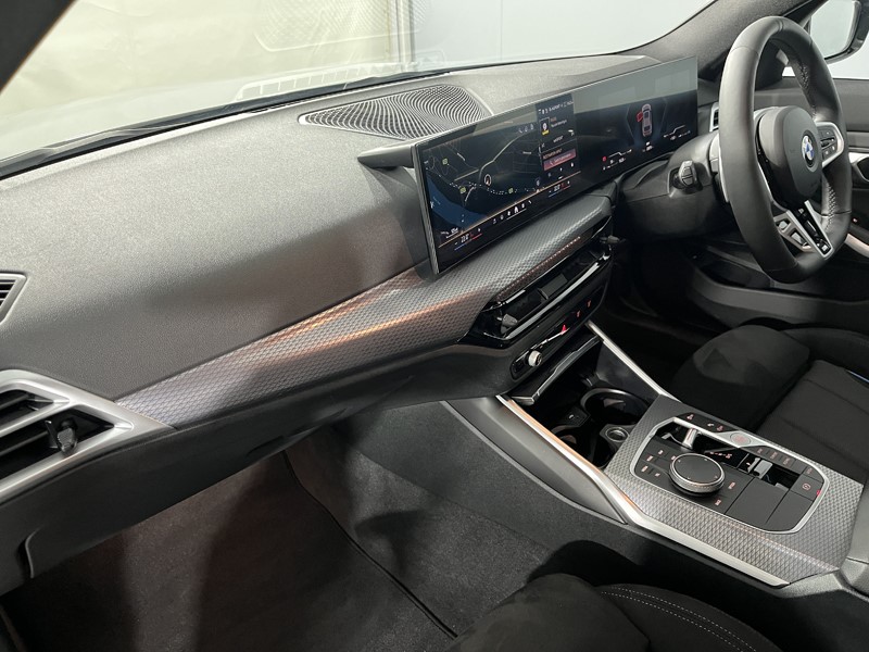 2024 (74) BMW 3 SERIES 320i M Sport 5dr Step Auto 5275452