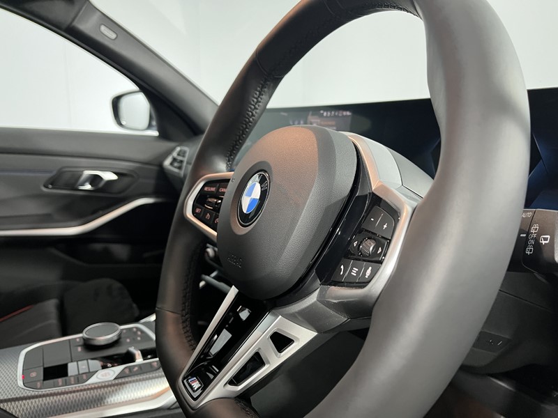 2024 (74) BMW 3 SERIES 320i M Sport 5dr Step Auto 5275467