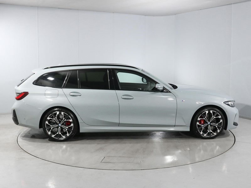 2024 (74) BMW 3 SERIES 320i M Sport 5dr Step Auto 5275448