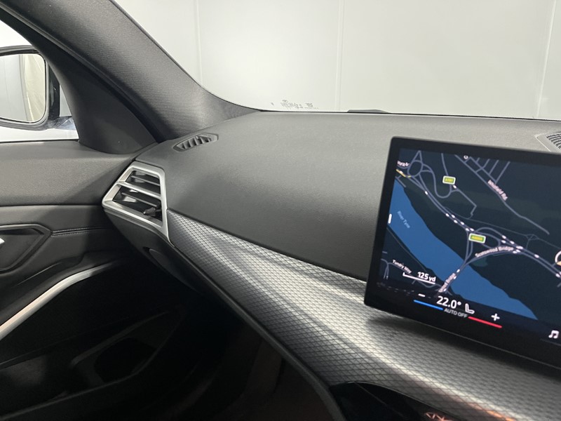 2024 (74) BMW 3 SERIES 320i M Sport 5dr Step Auto 5275471