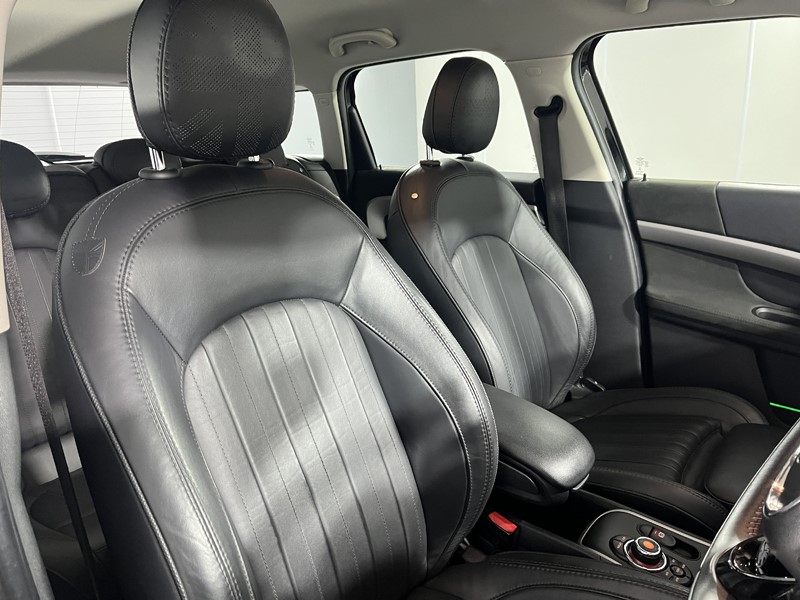 2020 (69) MINI COUNTRYMAN 1.5 Cooper Exclusive 5dr 5308408