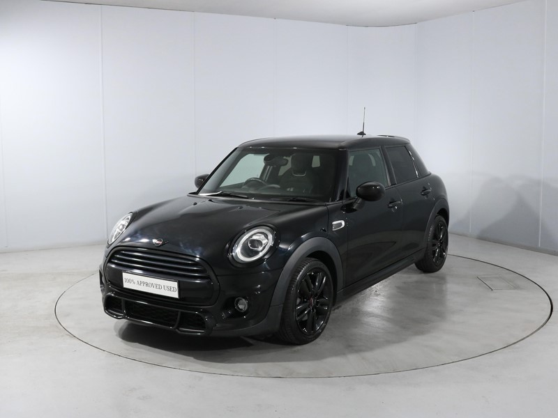 2019 (69) MINI HATCHBACK 1.5 Cooper Sport II 5dr 5281131