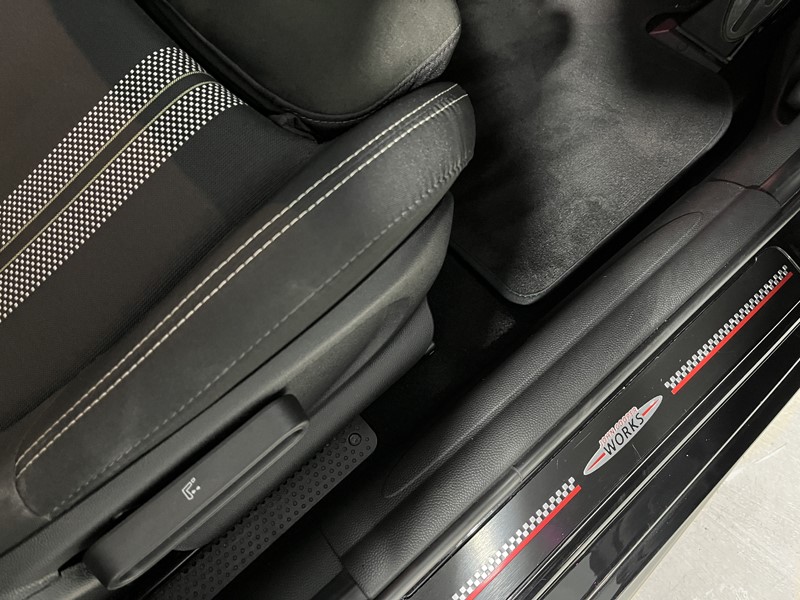 2019 (69) MINI HATCHBACK 1.5 Cooper Sport II 5dr 5281109