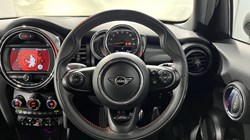 2019 (69) MINI HATCHBACK 1.5 Cooper Sport II 5dr 5299432