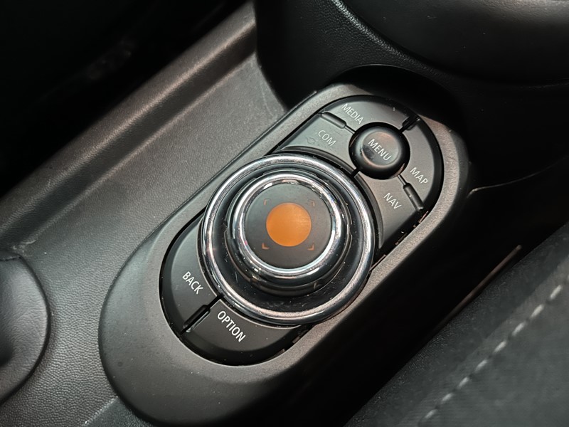 2019 (69) MINI HATCHBACK 1.5 Cooper Sport II 5dr 5281122