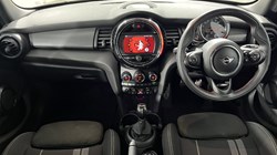 2019 (69) MINI HATCHBACK 1.5 Cooper Sport II 5dr 5299431