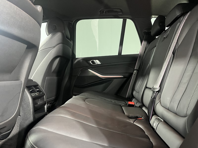 2022 (72) BMW X5 xDrive45e M Sport 5dr Auto 5302900