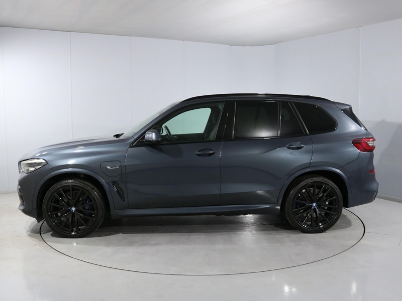 2022 (72) BMW X5 xDrive45e M Sport 5dr Auto 5302916