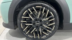 2025 (74) MINI COOPER 2.0 S Exclusive 5dr Auto 5291845