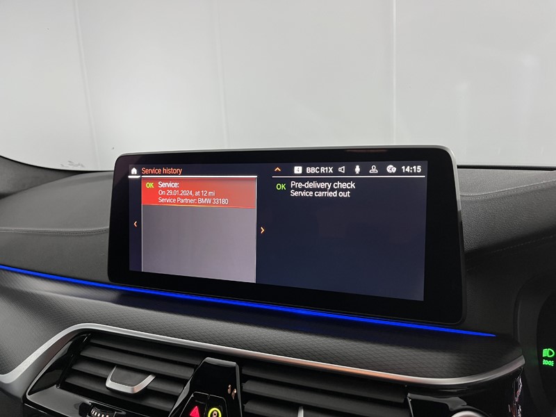 2024 (24) BMW 5 SERIES 520d MHT M Sport 5dr Step Auto 5263262