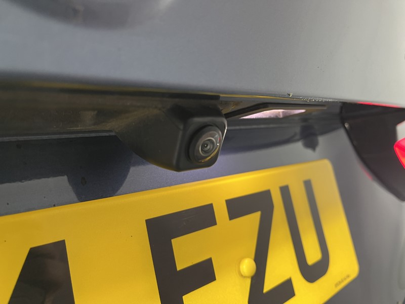 2024 (24) BMW 5 SERIES 520d MHT M Sport 5dr Step Auto 5263278