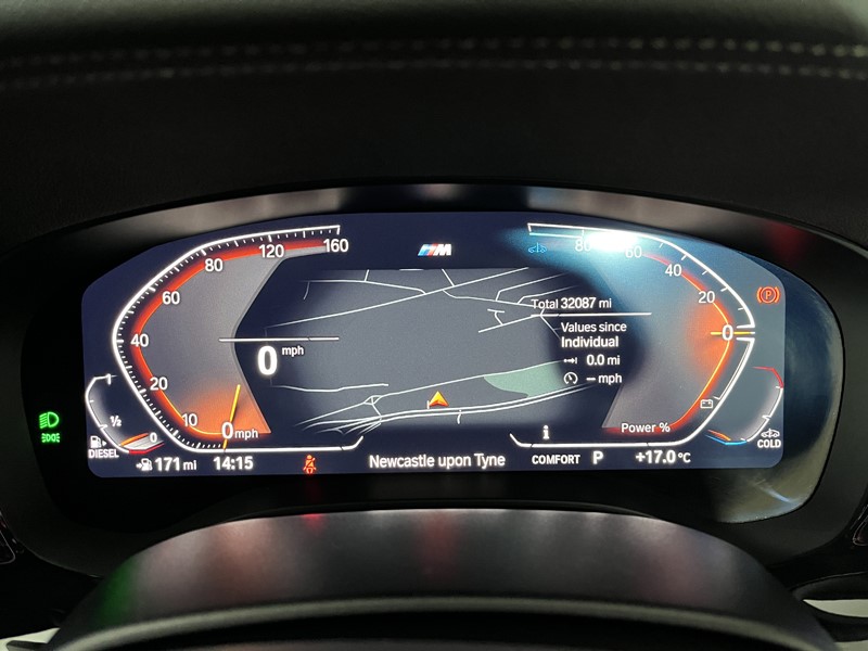 2024 (24) BMW 5 SERIES 520d MHT M Sport 5dr Step Auto 5303631