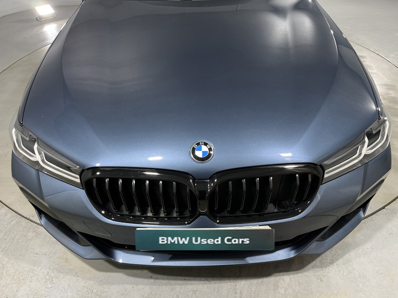 2024 (24) BMW 5 SERIES 520d MHT M Sport 5dr Step Auto 5303663