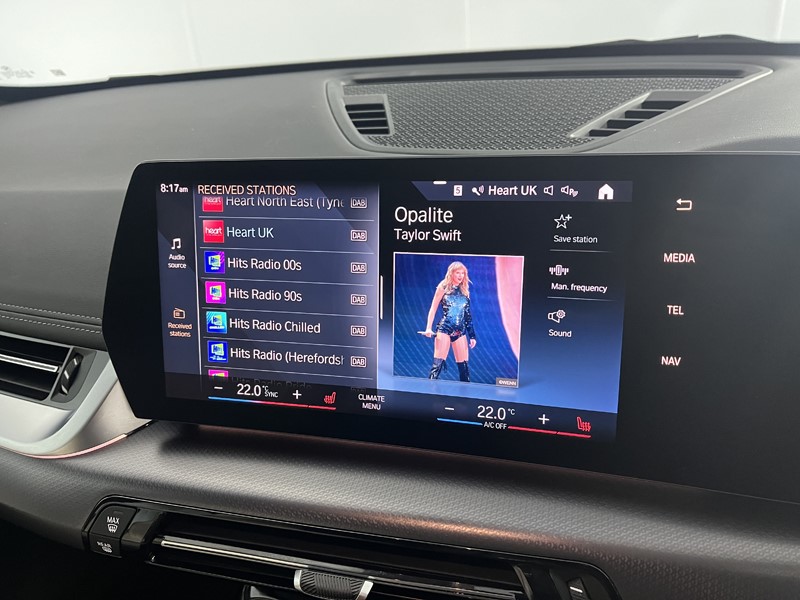 2022 (72) BMW X1 sDrive 20i MHT M Sport 5dr Step Auto 5281160